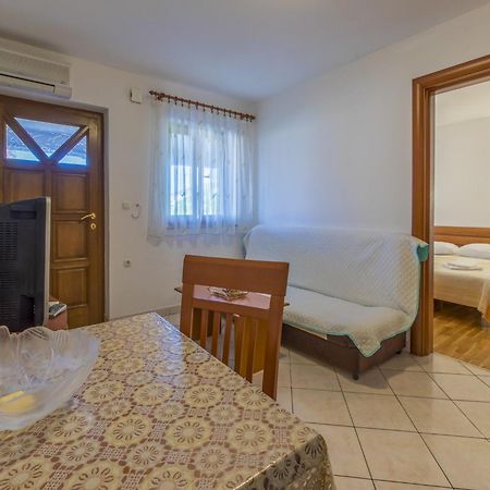 Apartments Dino Crikvenica Bagian luar foto