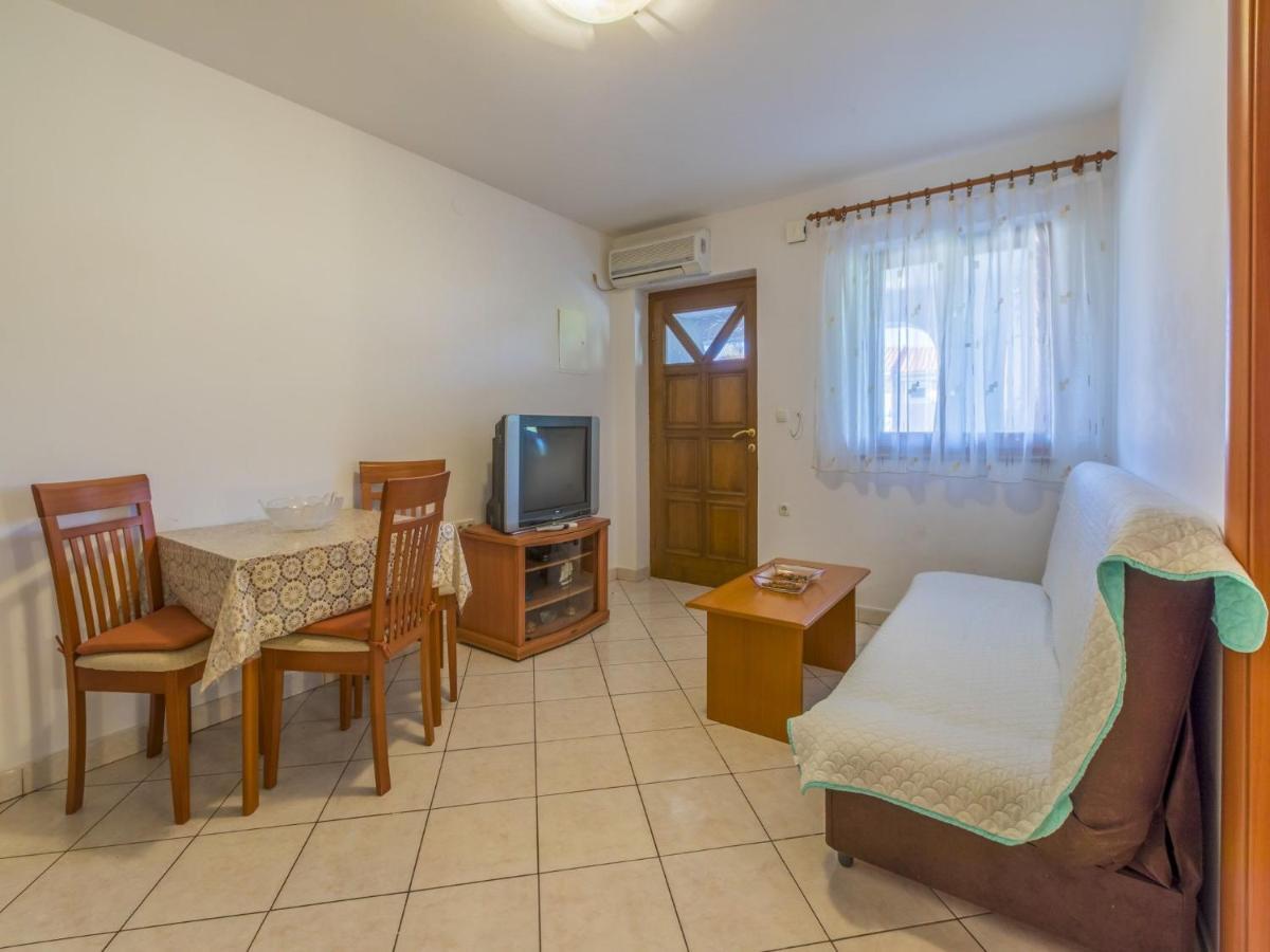 Apartments Dino Crikvenica Bagian luar foto