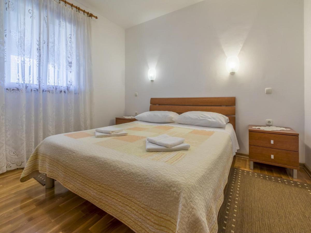 Apartments Dino Crikvenica Bagian luar foto